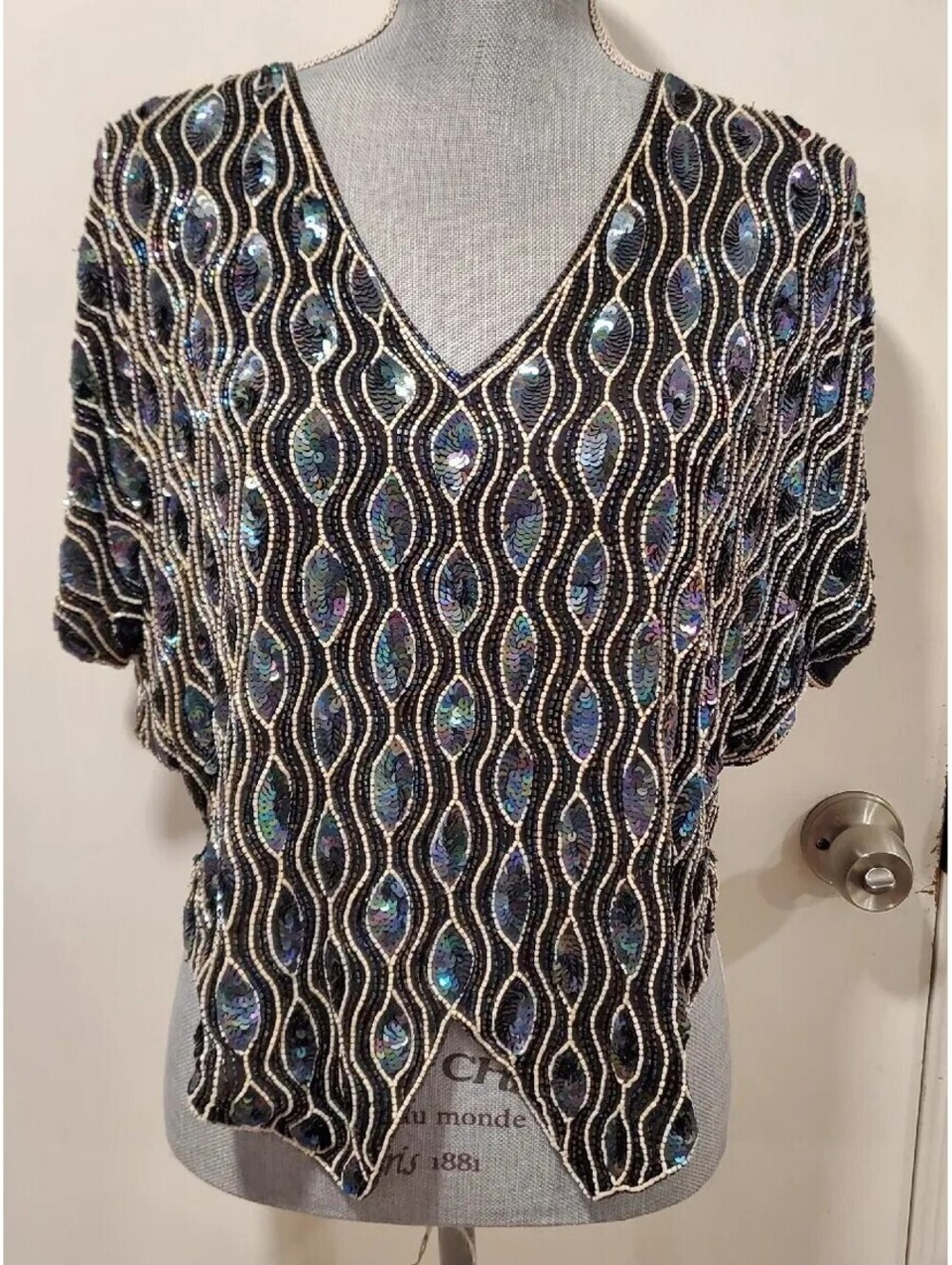 Star Group Small Dark Iridescent Beaded Sequin Top Vintage 80s